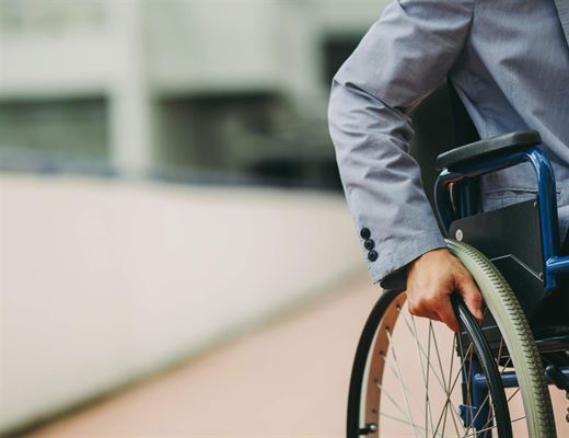 Få frihet att röra dig med en rullstol